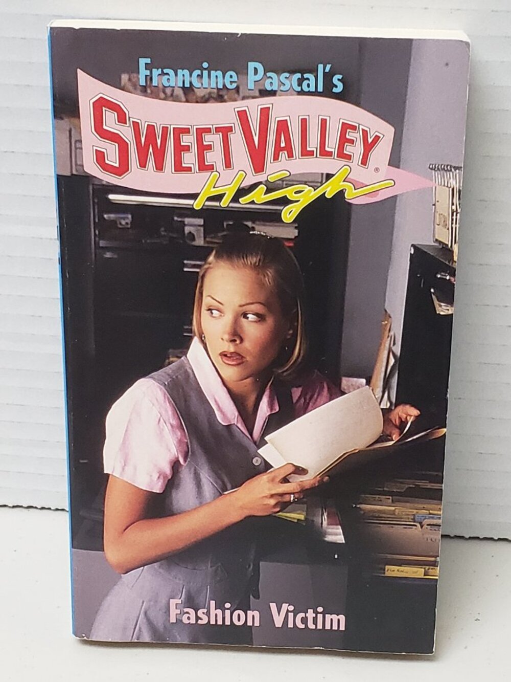 Sweet Valley High Book #131 Fashion Victim